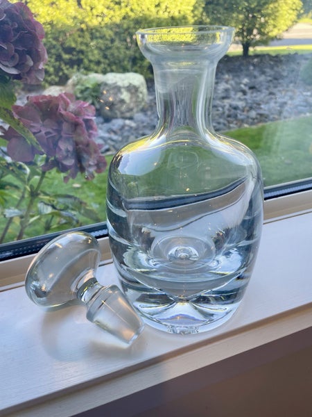 Heavy lead crystal Decanter in perfect condition62864732975617113