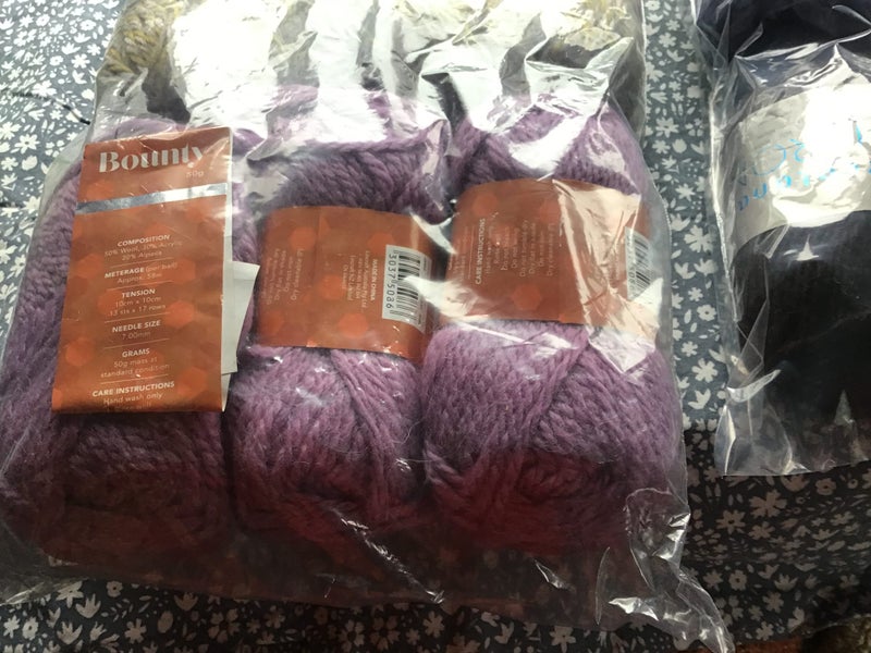 Yarn - Ricio Bounty x 6 50g Balls Carousel 1