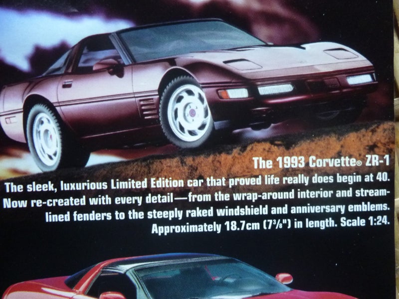 DANBURY MINT 1993 Corvette ZR 1 colour: Ruby red scale: 1/24 Carousel 6