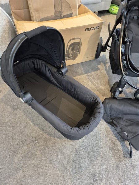 Recaro Capsule & Stroller Carousel 2