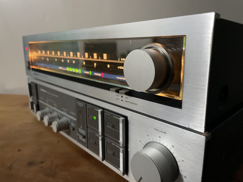 Pioneer Stereo Amplifier SA-750 & Tuner TX-520 | Clean Vintage Pair with Phono Carousel 4