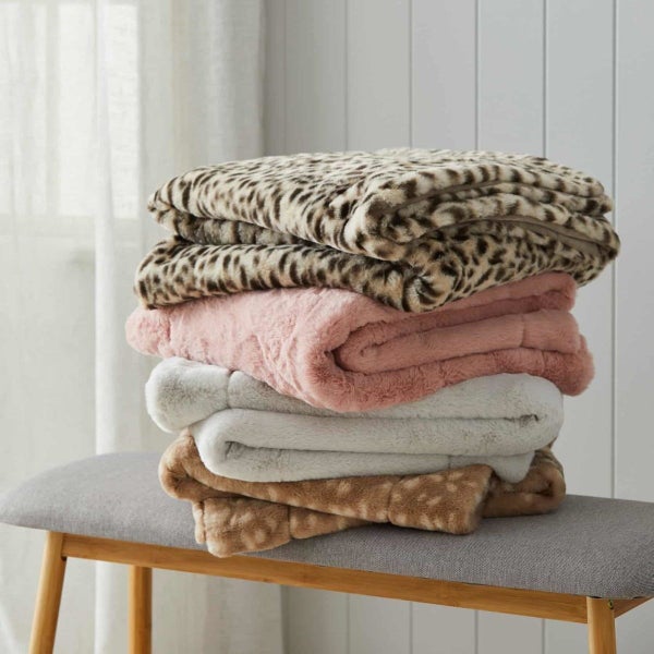Inner Spirit Faux Super Soft Throw Fur Rug - Pink Carousel 4
