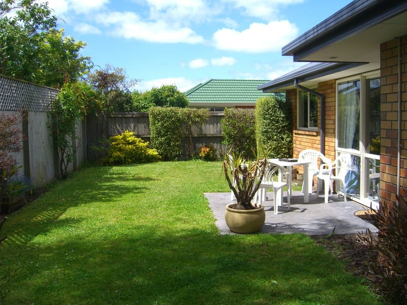 Image 1 of 9
