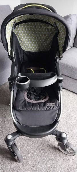 Mothers Choice 4 wheel pram Carousel 2