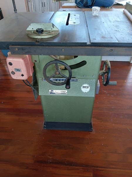 Table saw. Dyco Industrial. Carousel 1