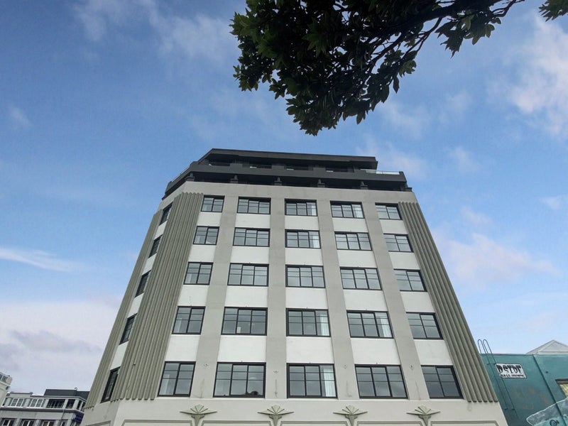 Image 1 of 8