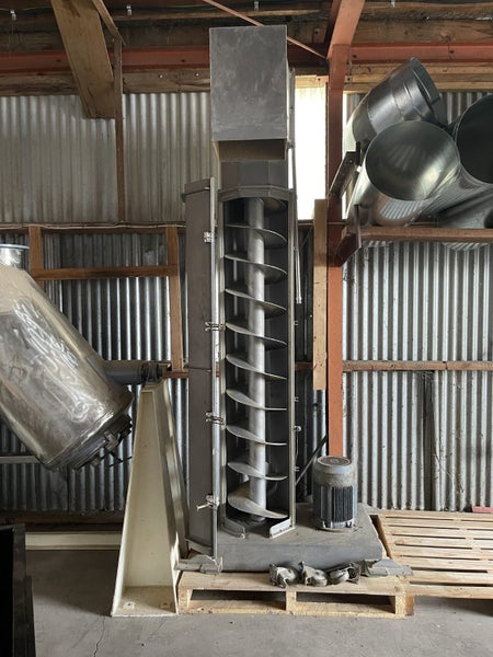 AUGER Carousel 1