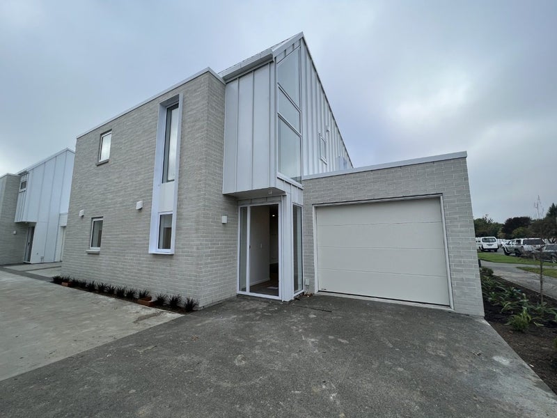 Image 1 of 15