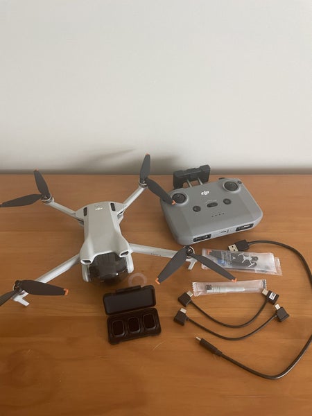 DJI Mini 3 Drone - Includes ND Filter Set Carousel 1