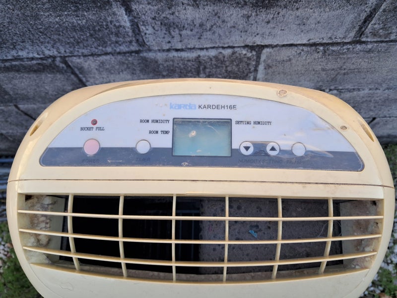 Karda Dehumidifier Carousel 1