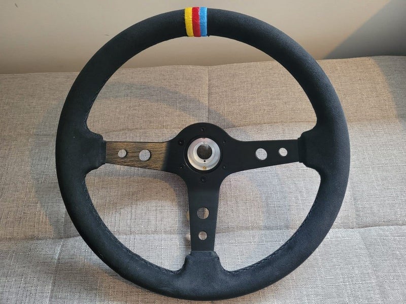 350mm Drift/Rally/Nascar wheel with Real Alcantara and quick release Carousel 3