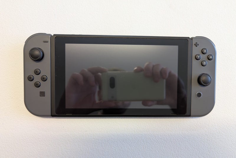 Nintendo Switch V1 Hackable Launch Day System Carousel 2