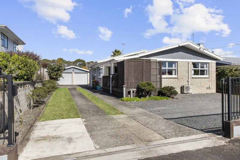 Image 1 of 20