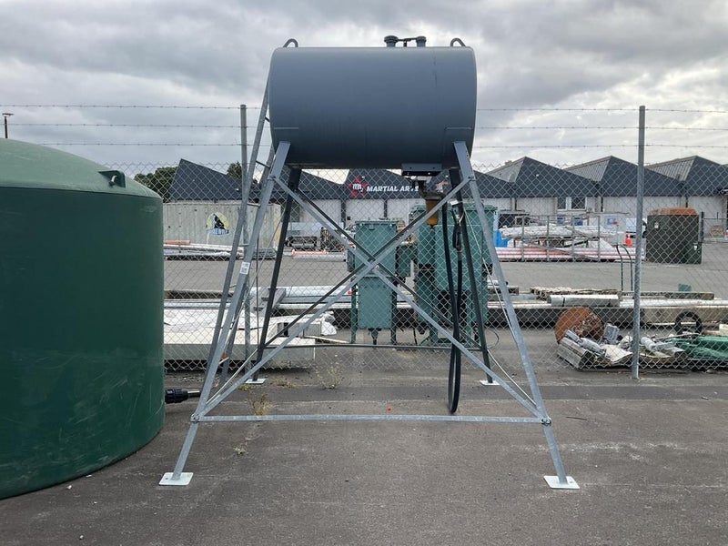 Diesel Fuel Tank with Ladder and Frame (HLZ) Carousel 1