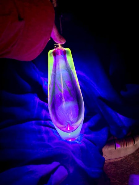Murano glass Mid-Century Sommerso Art Glass Vase - glows under UV Carousel 1