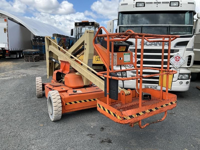 1995 JLG 30 ELECTRIC Knuckleboom/Boomlift (AKL) Carousel 1
