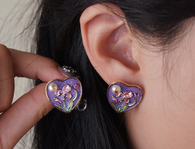 Vintage Hand-painted Enamel Flower Stud Earrings. Floral Jewelry for her Carousel 2