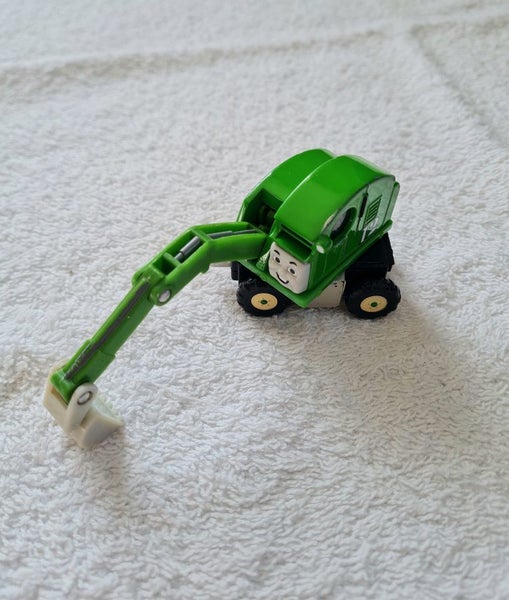 Thomas the tank Engine Die-cast friend Alfie with swivel base Carousel 2