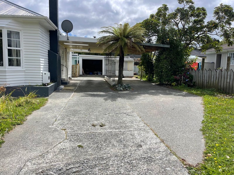 Image 1 of 32