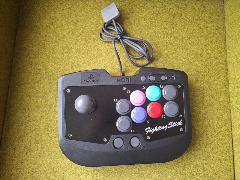 Playstation 2 fighting stick Carousel 1