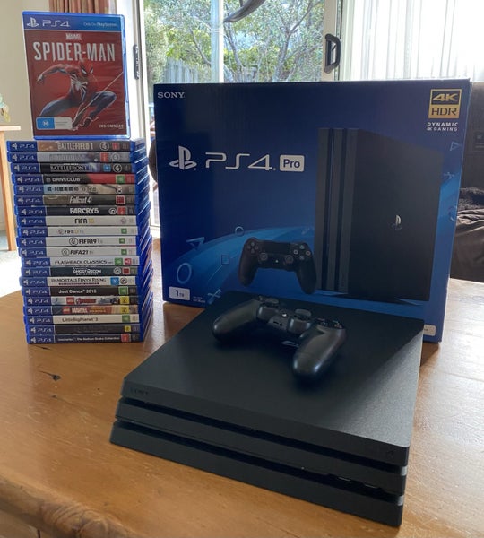Boxed PS4 Pro with 20+ Games Carousel 1