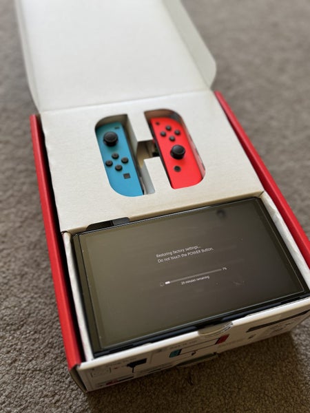 Nintendo Switch OLED Carousel 7