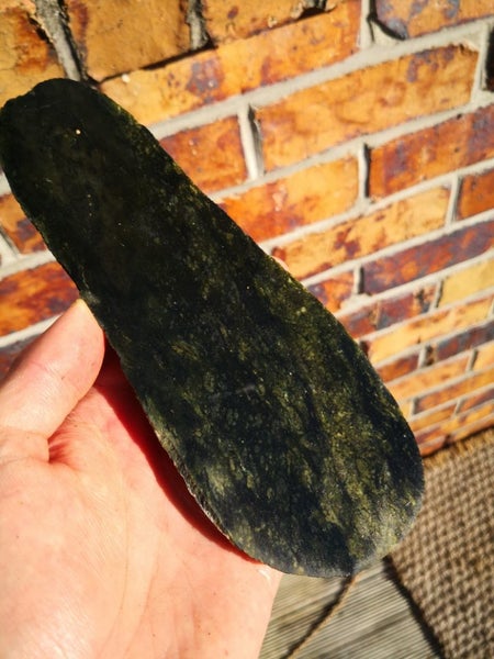Greenstone Good Quality carving slab small mere shape $1 reserve MAY DEALS Carousel 2