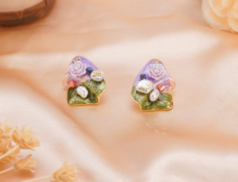 Vintage Baroque Pearl French Oil Painting Style Earrings. Handmade Jewelry Carousel 2