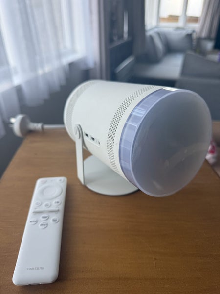 Samsung Portable Projector - Freestyle629327252838431129