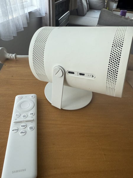Samsung Portable Projector - Freestyle62932725283843112