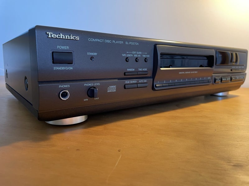 TECHNICS COMPACT DISC PLAYER SL-PG570A MADE IN GERMANY Carousel 1