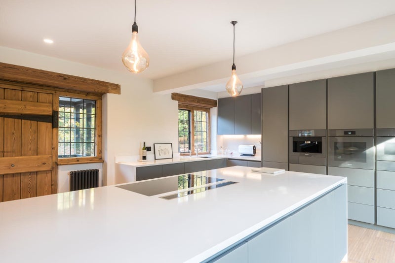 $1 Reserve 30mm Silestone White Storm Bench top on sale!! Carousel 2