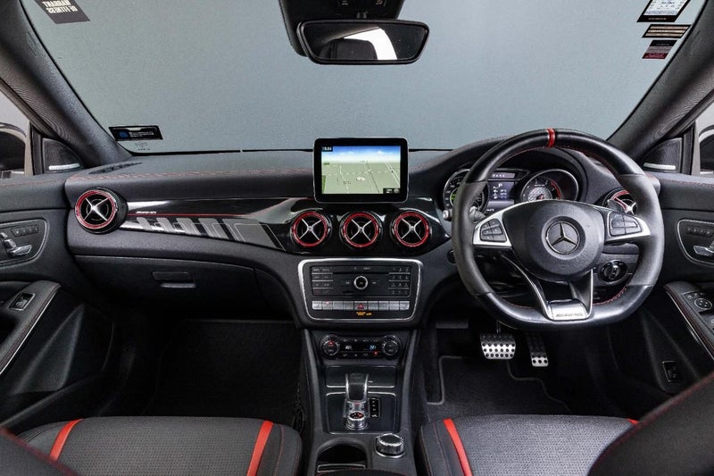 2017 Mercedes-Benz CLA 45 AMG SB 2.0P/4WD62867854086659114