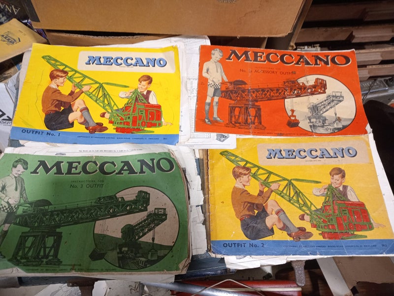 LARGE EARLY MECCANO COLLECTION Carousel 20