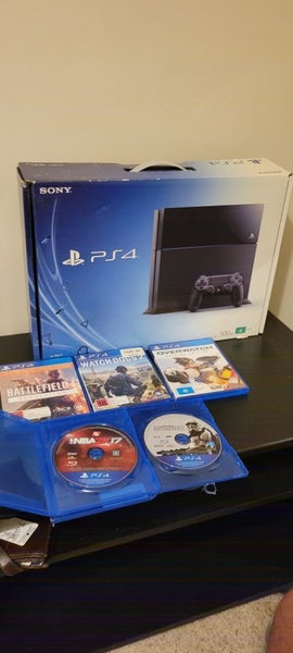 PS4 500GB + 1 control + 5 games Carousel 2