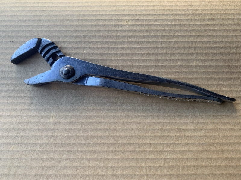 Vintage Wilde-USA adjustable multigrips Carousel 1