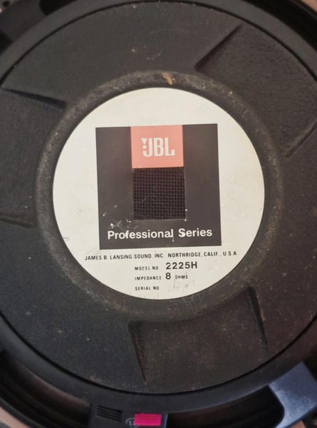 JBL 2225H Drivers Carousel 2