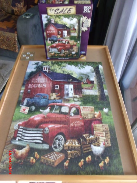 FOR SALE - Winston's Farm Fresh Eggs- 500 Pce Carousel 1