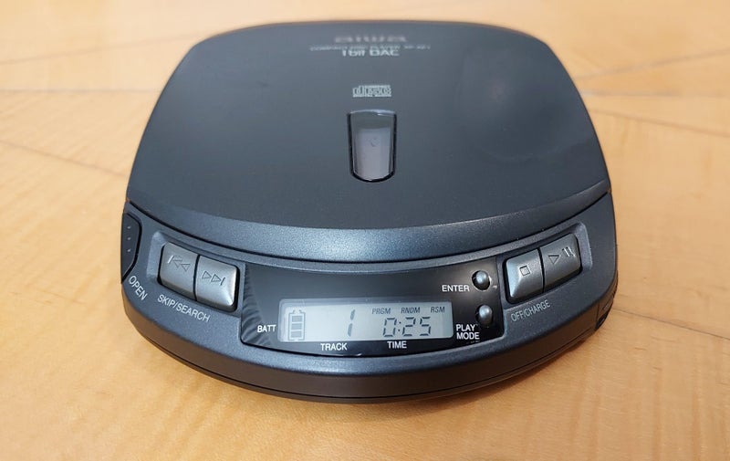 Aiwa XP-AP1 Personal CD Player Discman Carousel 1