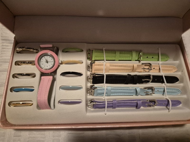 Girls watch set Carousel 1