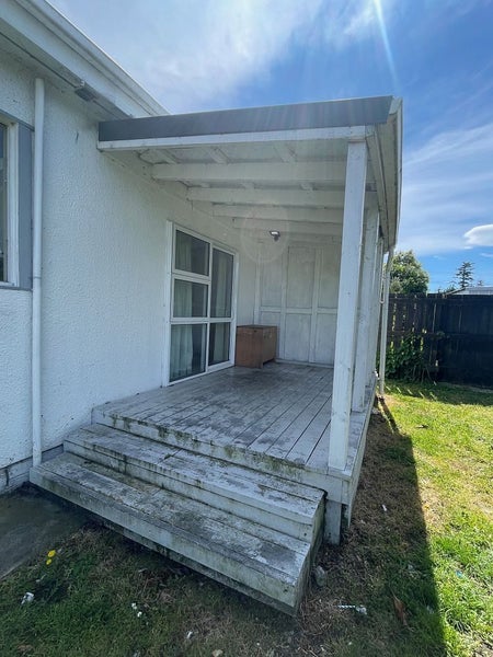 Image 1 of 11