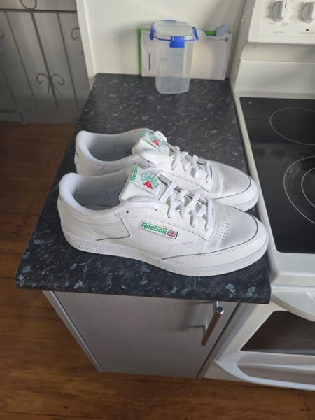 Reebok Club C 85 size 13 worn once Carousel 1