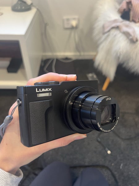 Panasonic LUMIZ tz99 Carousel 2