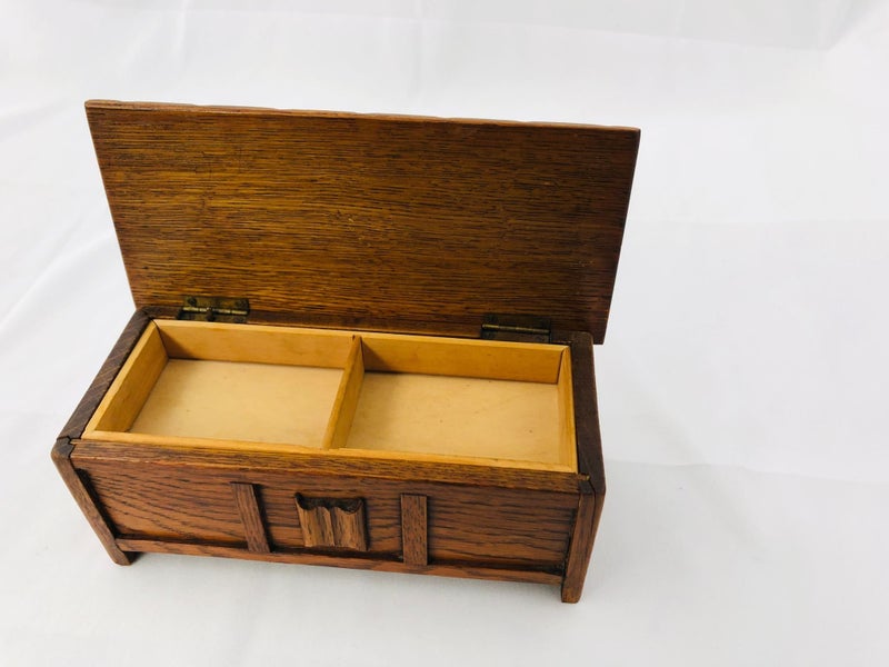 Small Oak Musical Jewellery Box (20699) Carousel 2