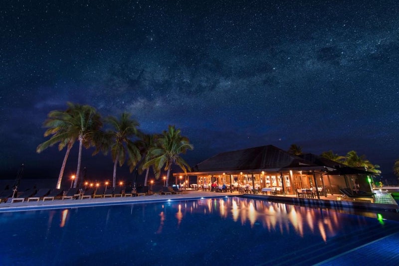 Hilton Fiji - Winter Sunshine HOLIDAY! Carousel 17