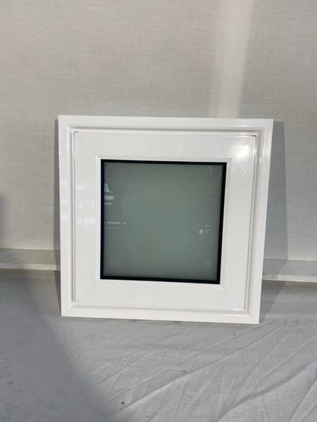 NEW WHITE ALUMINIUM DOUBLE GLAZED WINDOW: 400H X 400W Carousel 1