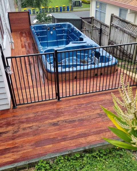 Plunge Pools, spas, Landscaping Carousel 6