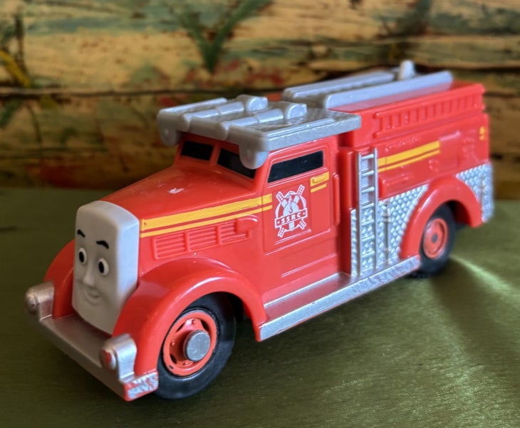 Thomas Tank “ Flynn “ the Fire Engine Battery Powered by Guilane 2013 Excel Cd Carousel 1