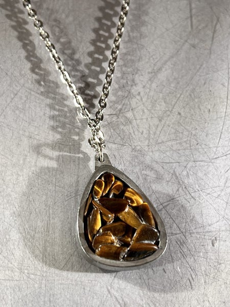 Mid-Century Jørgen Jensen Pewter and Tiger's Eye Pendant Carousel 8