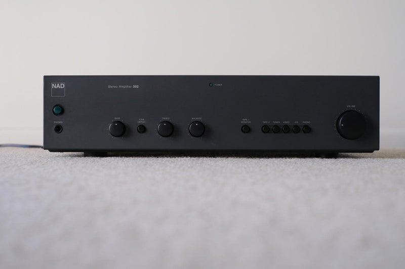 NAD 302 Amplifier Carousel 1